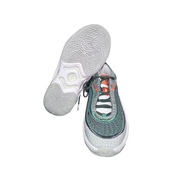 Nike Cosmic Unity 3 NRG Basketball Shoes - Picture 5 of 8